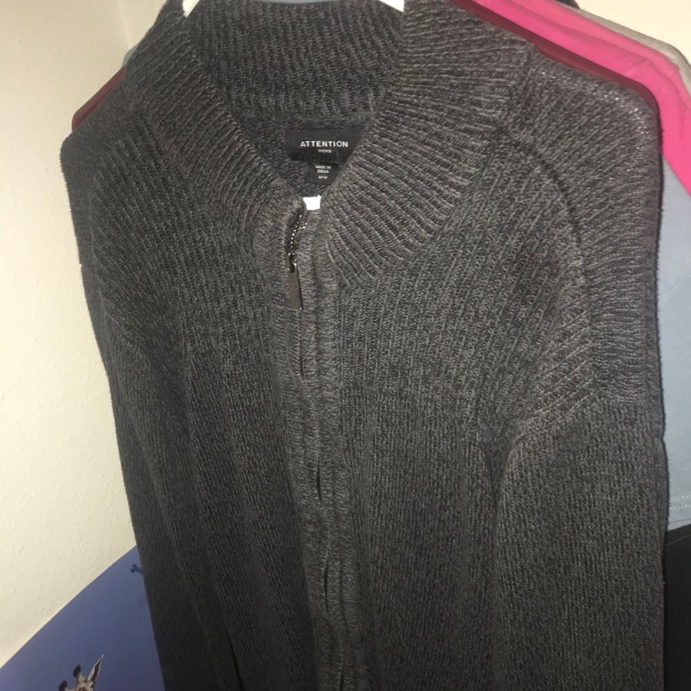 Men’s zip up